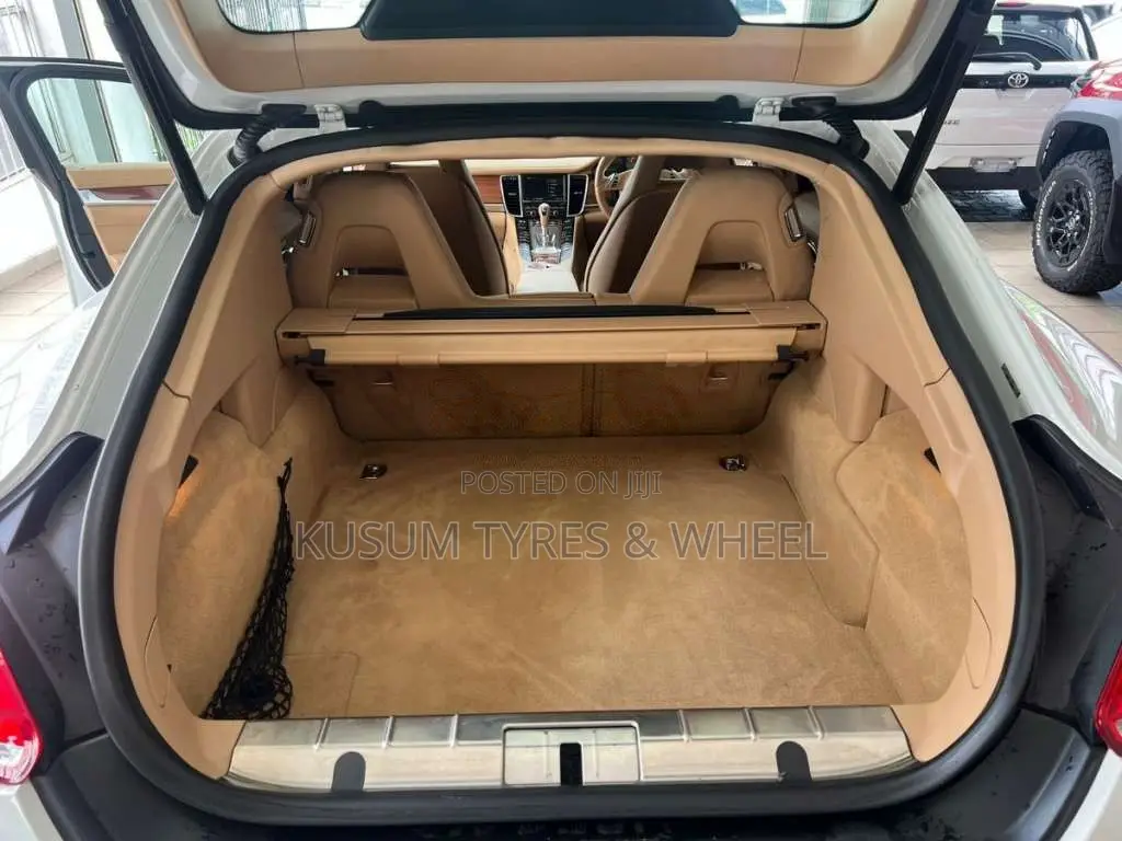 Porsche Panamera S 2013 Car (Used)