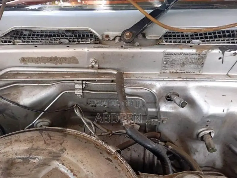 Toyota Corono AT150 1985 Car (Used)
