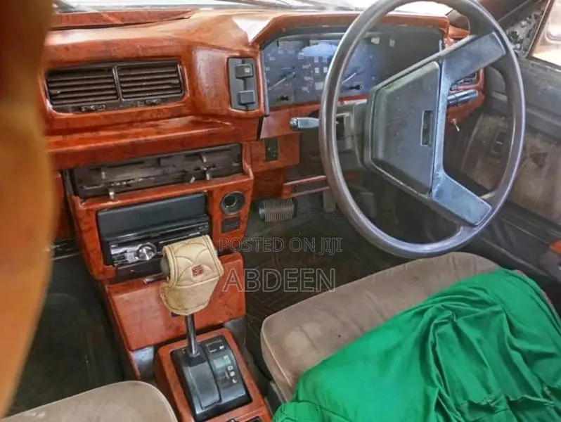 Toyota Corono AT150 1985 Car (Used)