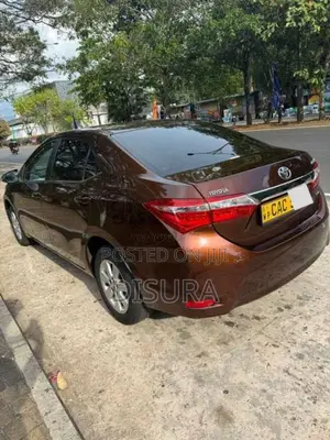Toyota Corolla 2014 Car (Used)
