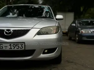 Mazda Axela 2004 Car (Used)