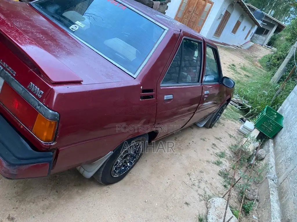 Mitsubishi C12 1990 Car (Used)