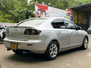 Mazda Axela 2004 Car (Used)