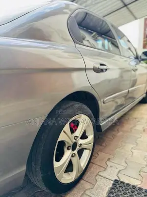 Hyundai Sonata 2000 Car (Used)