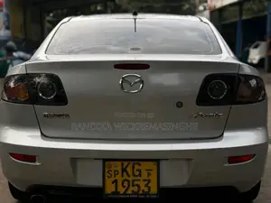 Mazda Axela 2004 Car (Used)