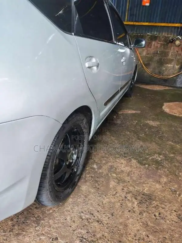 Toyota Prius 2008 Car (Used)