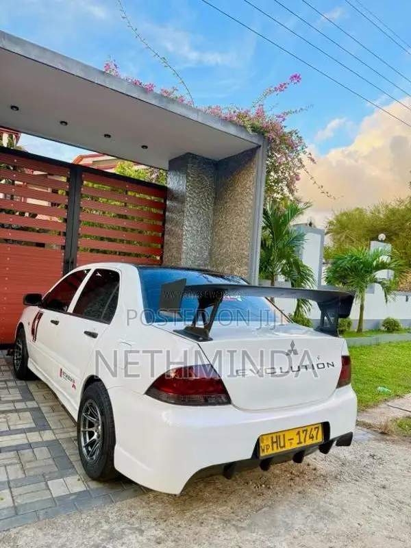 Mitsubishi Lancer Cs1 2004 Car (Used)