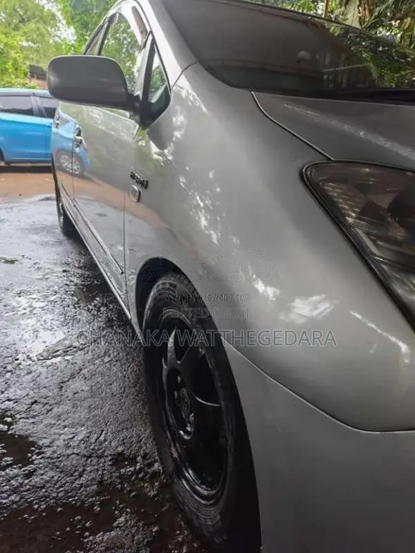 Toyota Prius 2008 Car (Used)