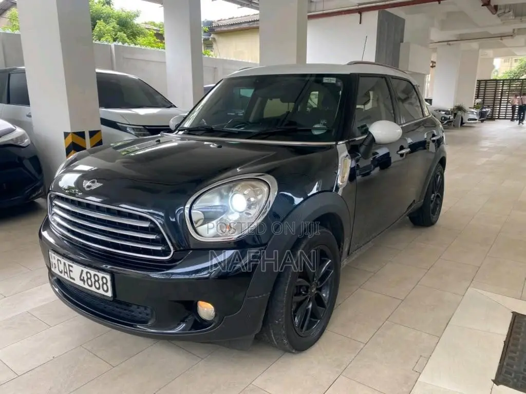 Mini Country 2015 Car (Used)