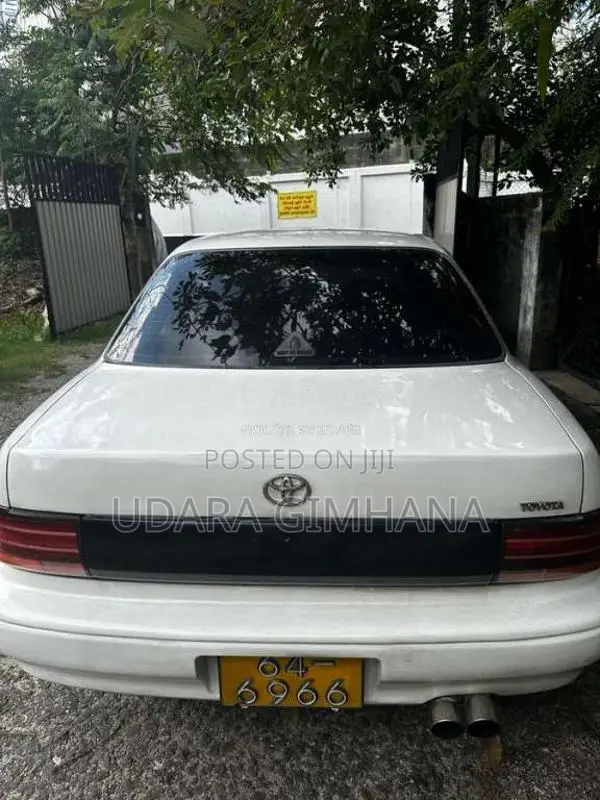 Toyota Corolla 1995 Car (Used)