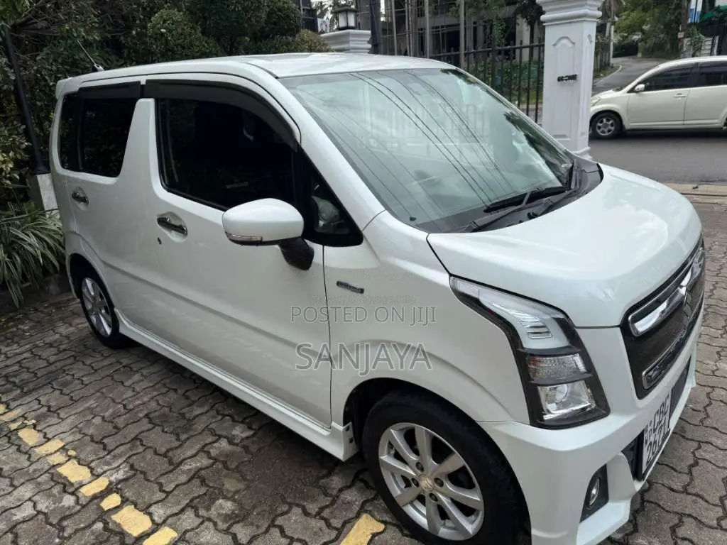 Suzuki Wagon R Stingray 2018 Car (Used)