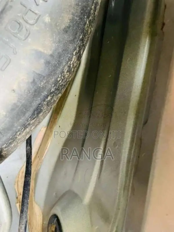Toyota Prius 2013 Car (Used)