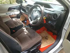Toyota Aqua 2013 Car (Used)