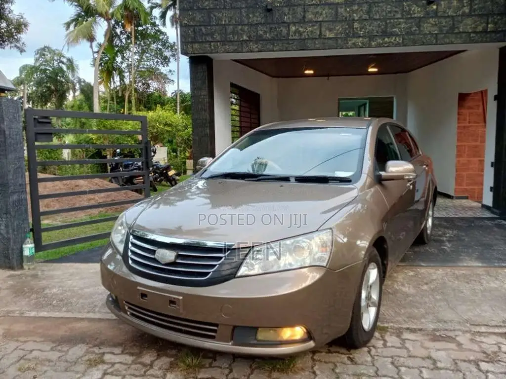 Micro Emgrand 2013 Car (Used)