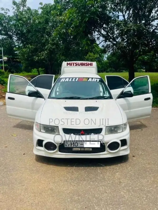Mitsubishi Lancer CK1A 2000 Car (Used)