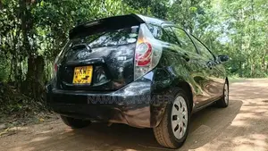 Toyota Aqua 2013 Car (Used)