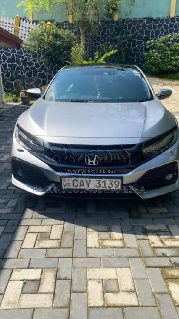 Honda Civic Tach Pack 2017 Car (Used)