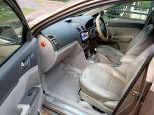 Micro Emgrand 2013 Car (Used)