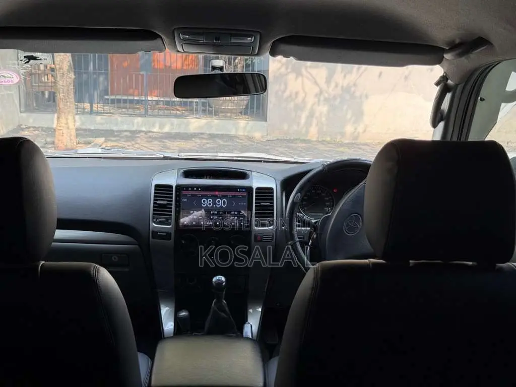 Toyota Prado 2005 SUV (Used)