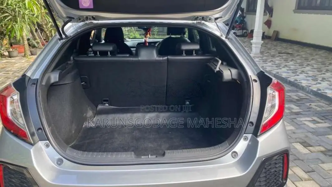 Honda Civic Tach Pack 2017 Car (Used)
