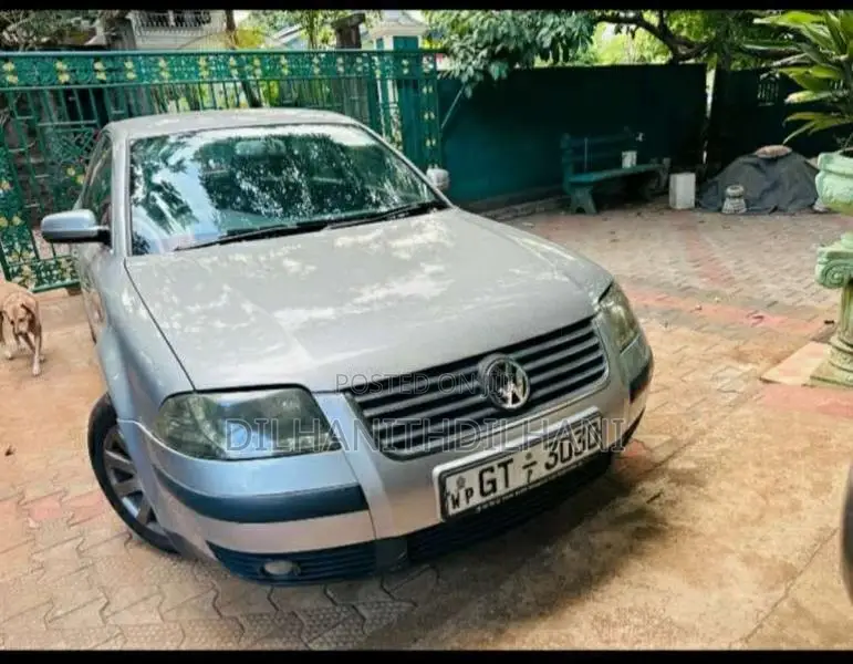 Volkswagen VolksWagon 2002 Car (Used)