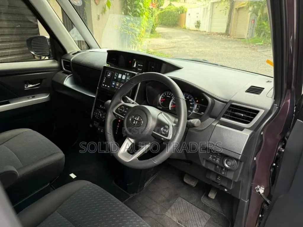 Toyota Roomy Custom G 2025 Car Brand New