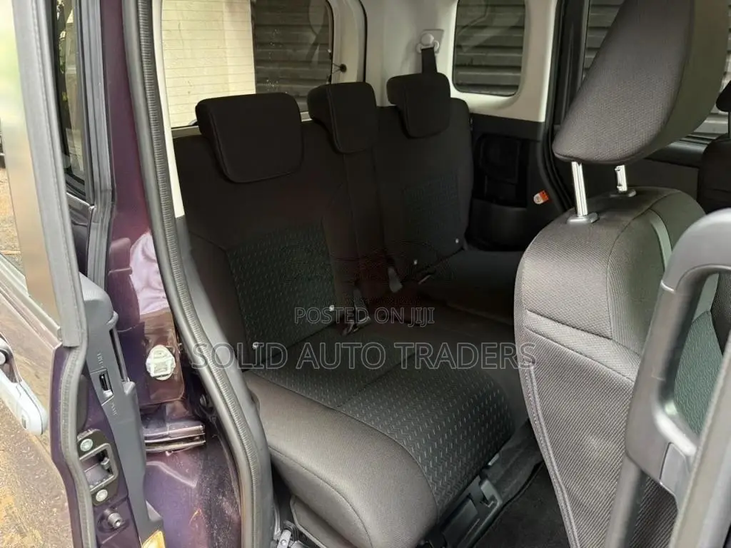 Toyota Roomy Custom G 2025 Car Brand New