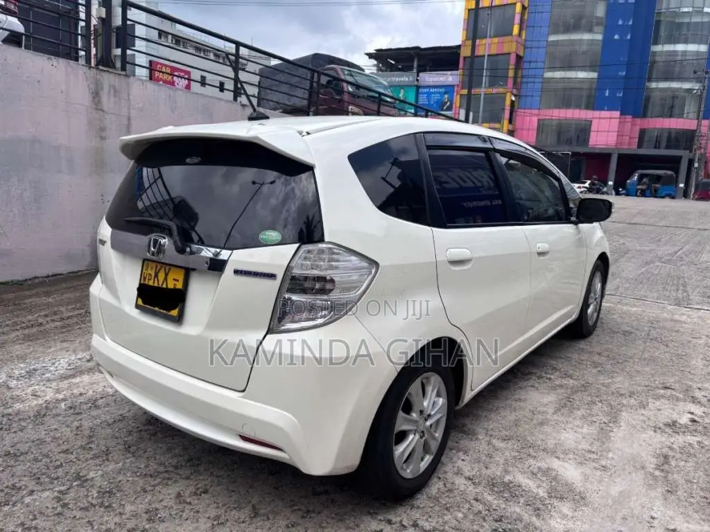 Honda Fit GP1 Navi Premium 2011 Car (Used)