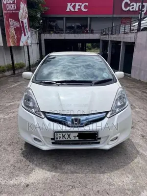 Honda Fit GP1 Navi Premium 2011 Car (Used)