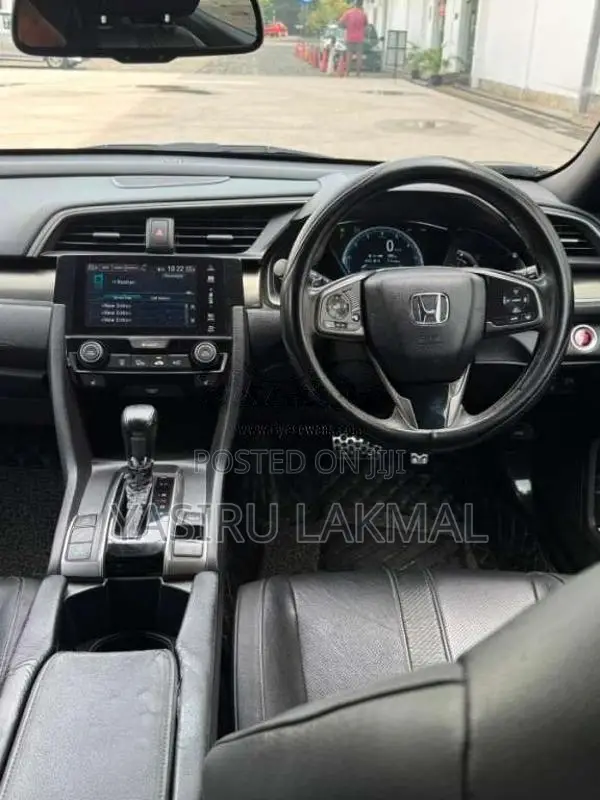 Honda Civic 2018 Car (Used)