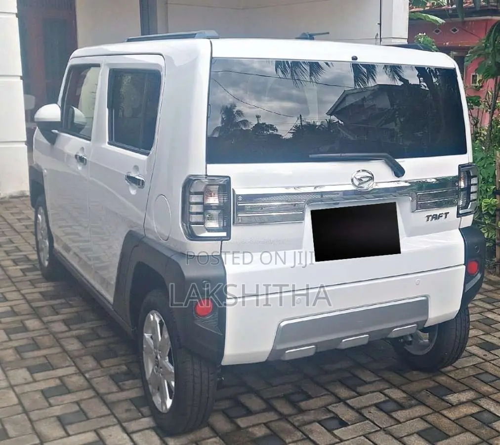 Daihatsu TAFT G CHROME VENTURE 2024 Car (Used)