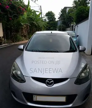 Mazda Demio 2009 Car (Used)