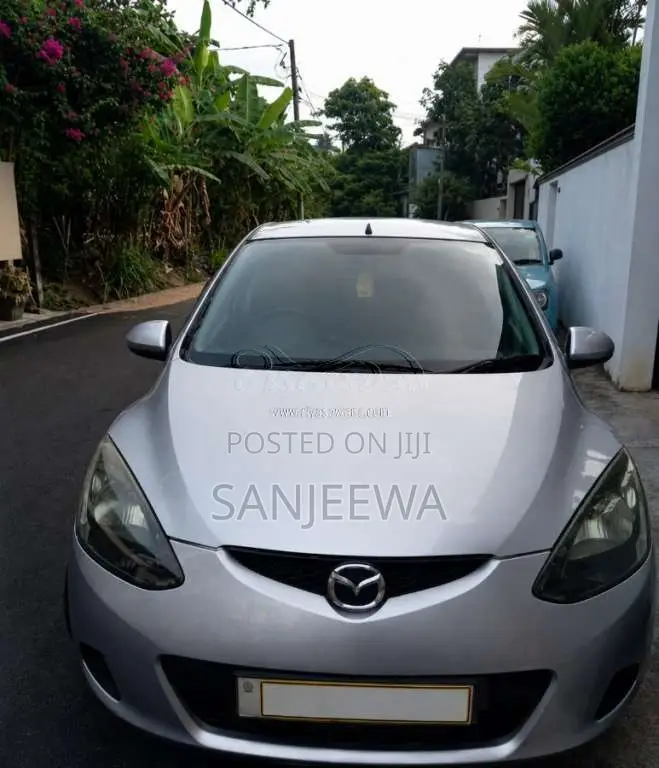 Mazda Demio 2009 Car (Used)