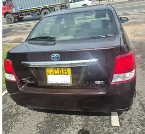 Toyota Axio 2014 Car (Used)