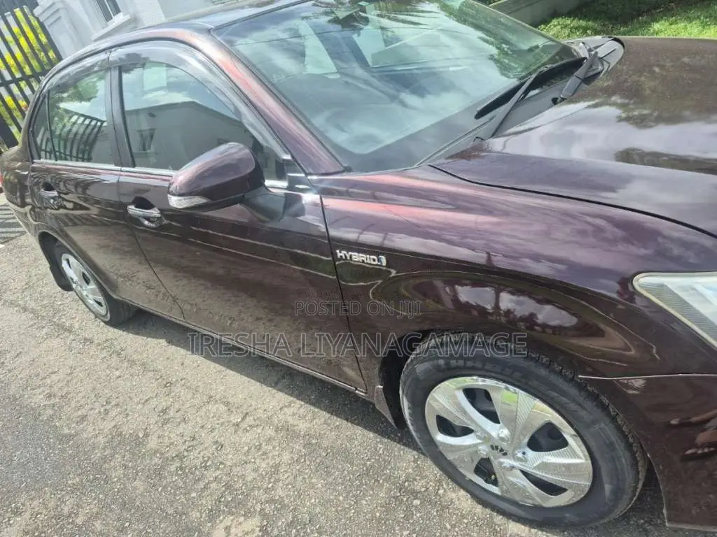 Toyota Axio 2014 Car (Used)