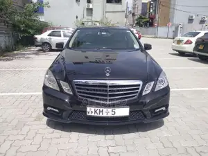 Mercedes-Benz E200 2010 Car (Used)