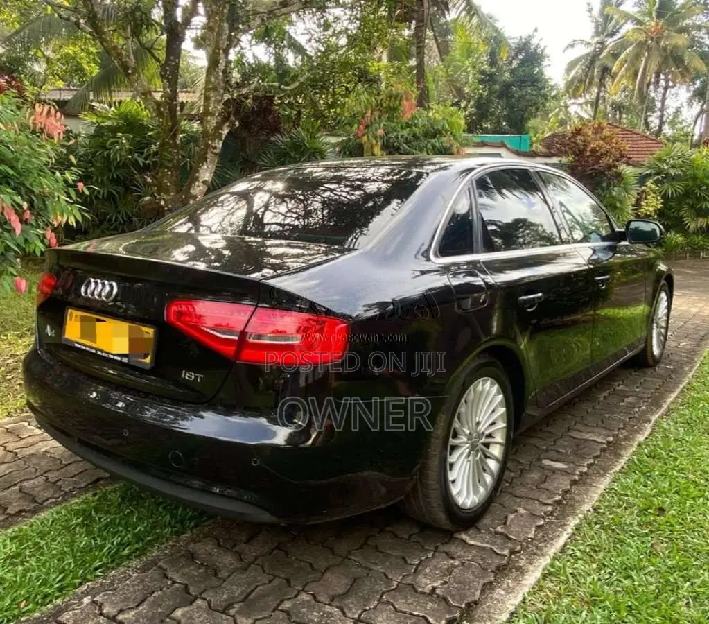 Audi A4 2012 Car (Used)