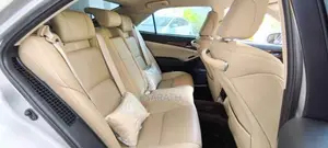 Toyota Crown 2013 Car (Used)