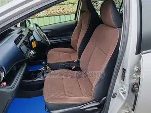 Toyota Aqua Urban 2015 Car (Used)