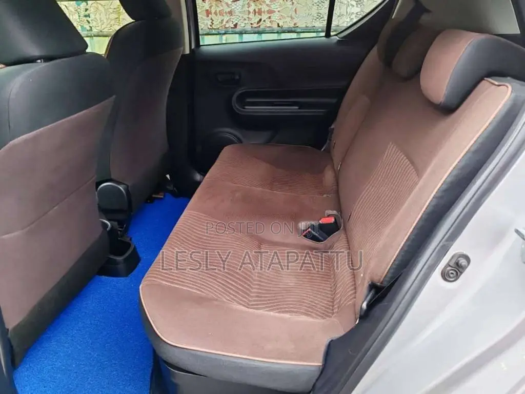 Toyota Aqua Urban 2015 Car (Used)