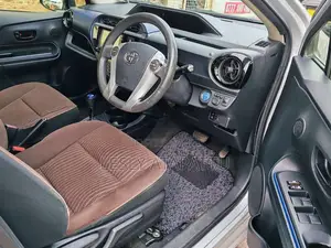 Toyota Aqua Urban 2015 Car (Used)
