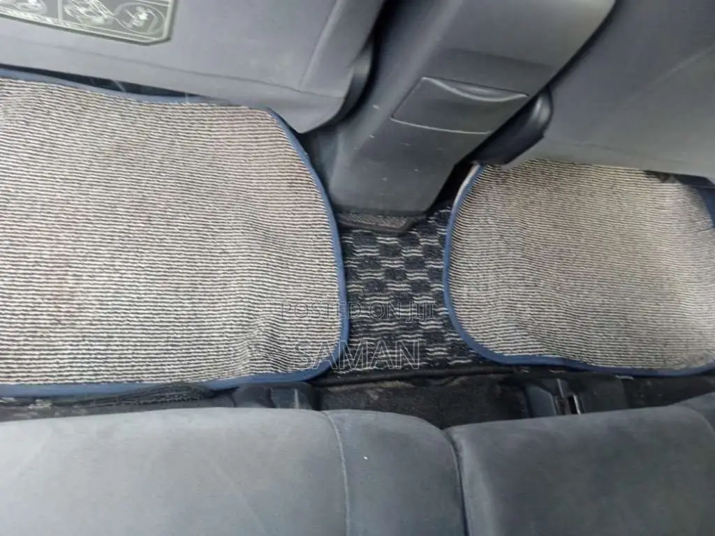 Toyota Prius Alpha CX 2013 Car (Used)