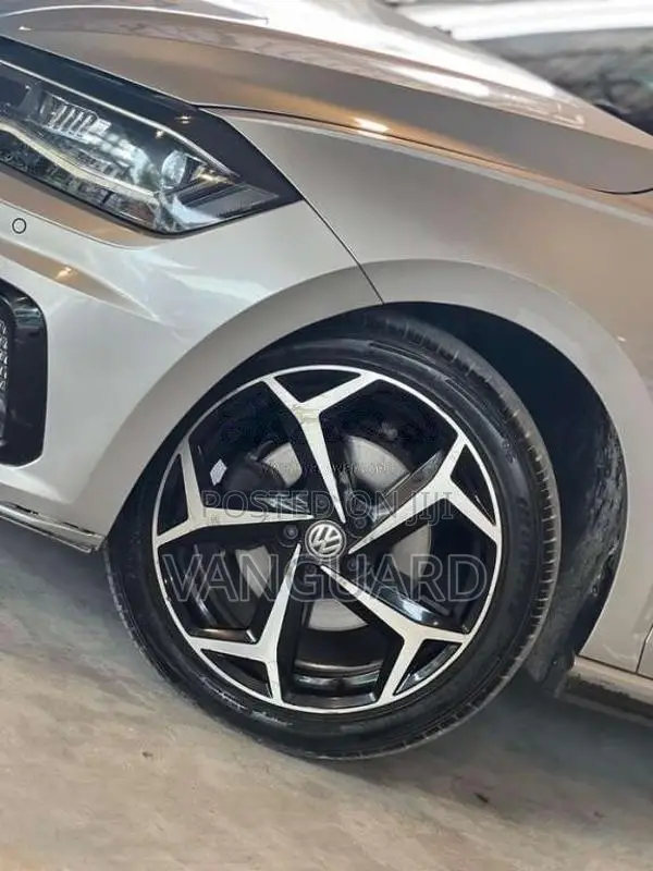 Volkswagen Polo 2018 Car (Used)