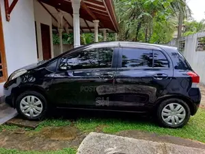 Toyota Vitz 2011 Car (Used)
