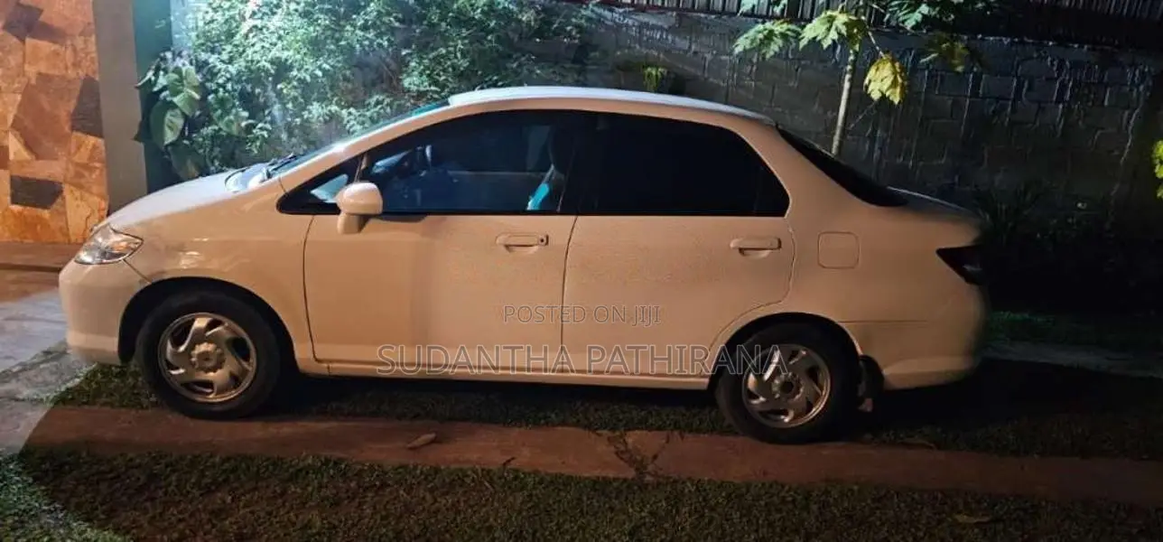 Honda Fit Aria 2005 Car (Used)