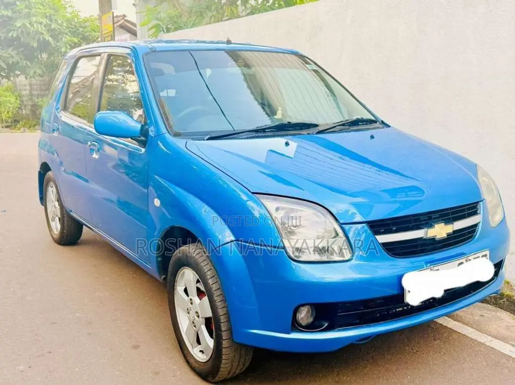 Chevrolet Cruze 2004 Car (Used)