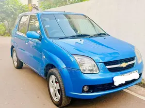 Chevrolet Cruze 2004 Car (Used)