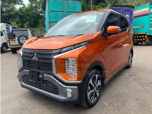 Mitsubishi EK X Cross 2024 Car Unregistered (Recondition)