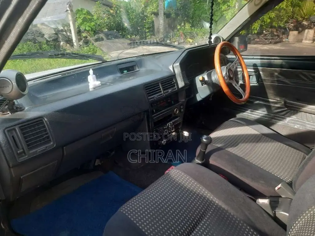 Mazda Wagon Bf3v 1989 Car (Used)