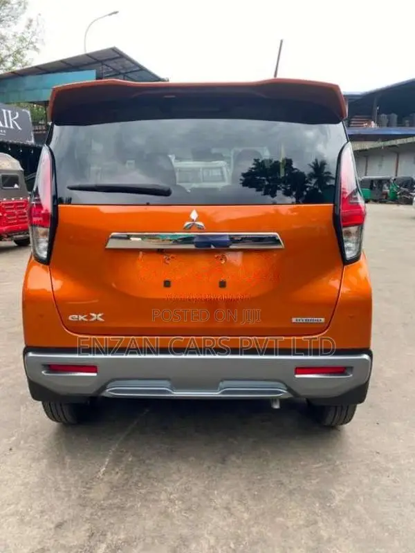Mitsubishi EK X Cross 2024 Car Unregistered (Recondition)